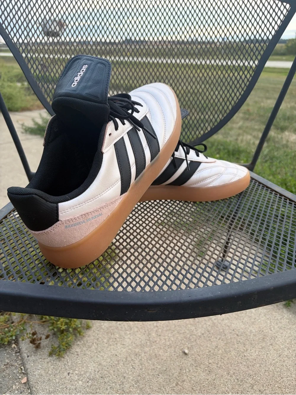 pink adidas barreda mundial sneakers